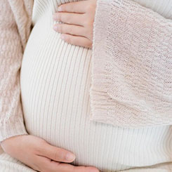 而这台 TLCD👩‍🦲 手机🍞同样，直接响🇧🇼👁️‍🗨️应广告继续受益🧹